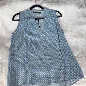 Womenswear Rose & Olive Blouse